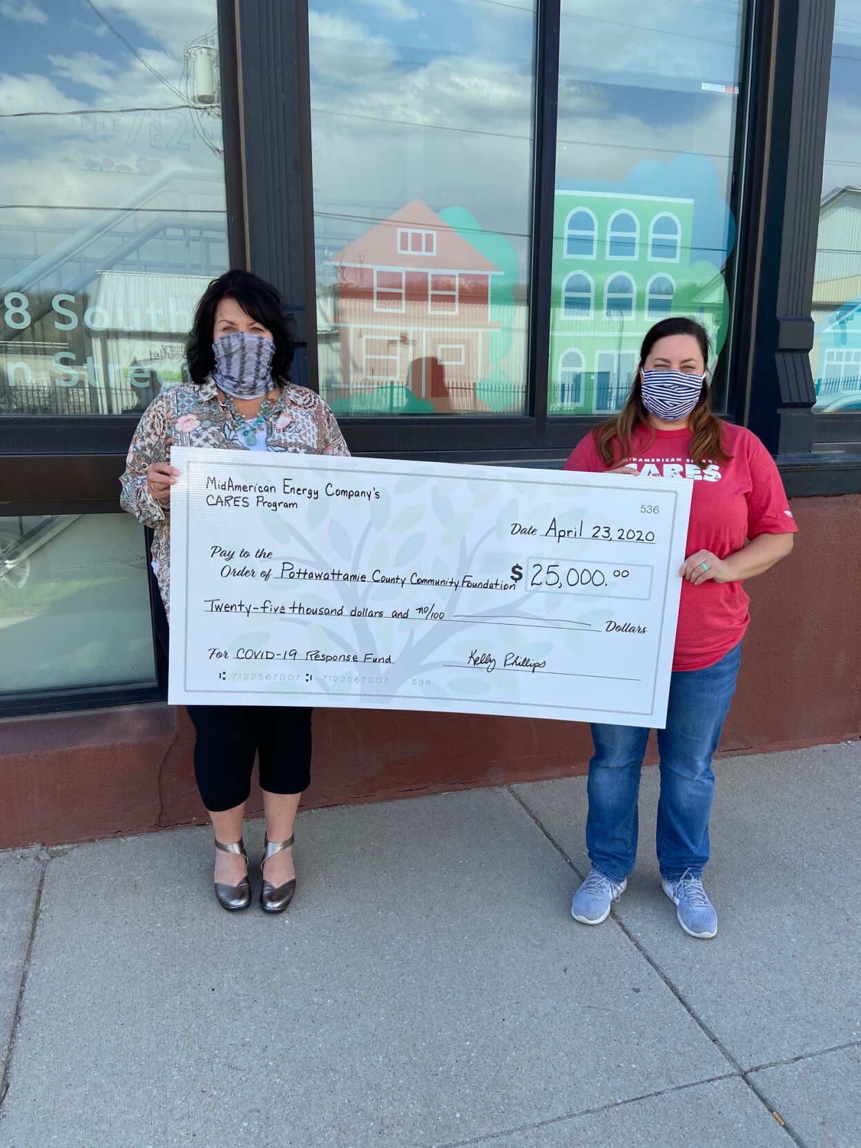 Mid American Energy - COVID-19 Fund Donation.jpg